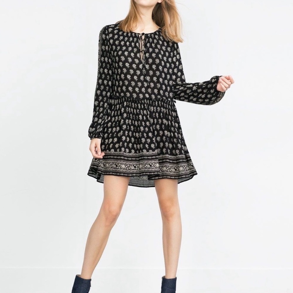 Zara Bohemian  Large Women's Black Patterned  Dress
